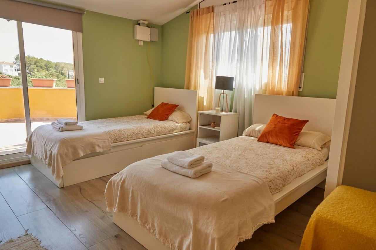 Amazing Vila Close To Sitges, Jacuzzi, Swimming Pool & Exellent Views Olivella ภายนอก รูปภาพ
