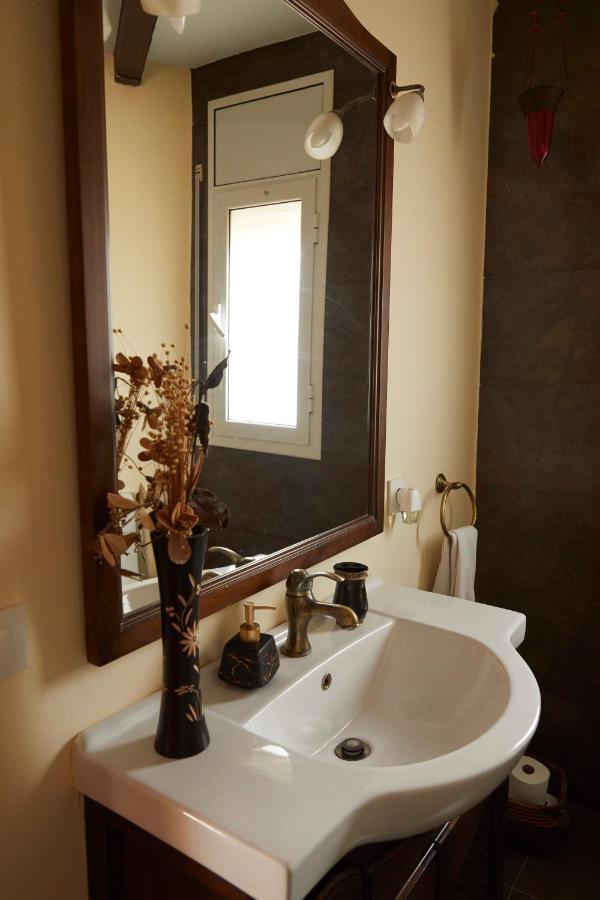 Amazing Vila Close To Sitges, Jacuzzi, Swimming Pool & Exellent Views Olivella ภายนอก รูปภาพ