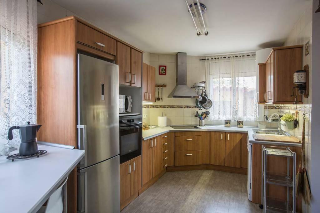 Amazing Vila Close To Sitges, Jacuzzi, Swimming Pool & Exellent Views Olivella ภายนอก รูปภาพ
